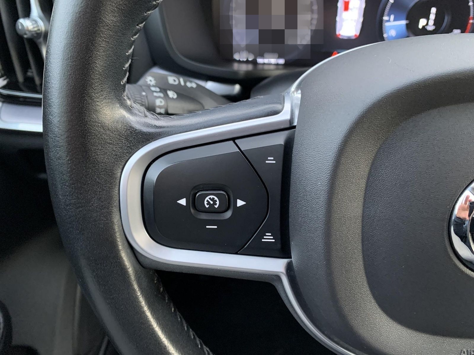 Volvo V60 Momentum Pro B4 AHK+LED+BLIS+Virtual+DAB foto 19