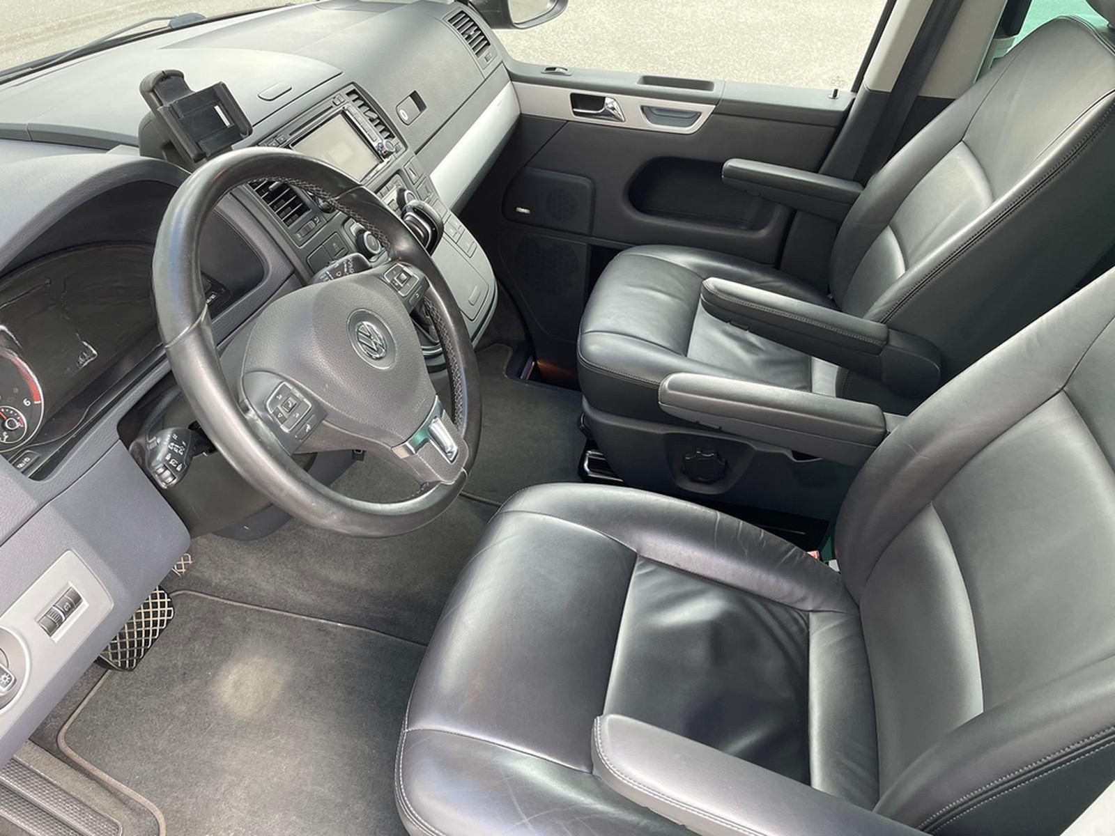Volkswagen T5 Multivan Highline 4M LEDER AHK MFL foto 27