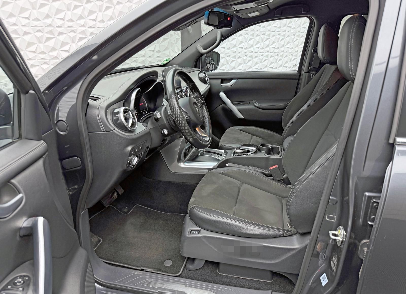 Mercedes-Benz X 350d POWER/STANDHEIZUNG/4MAT/LED/KEYL/360°/AHK foto 7