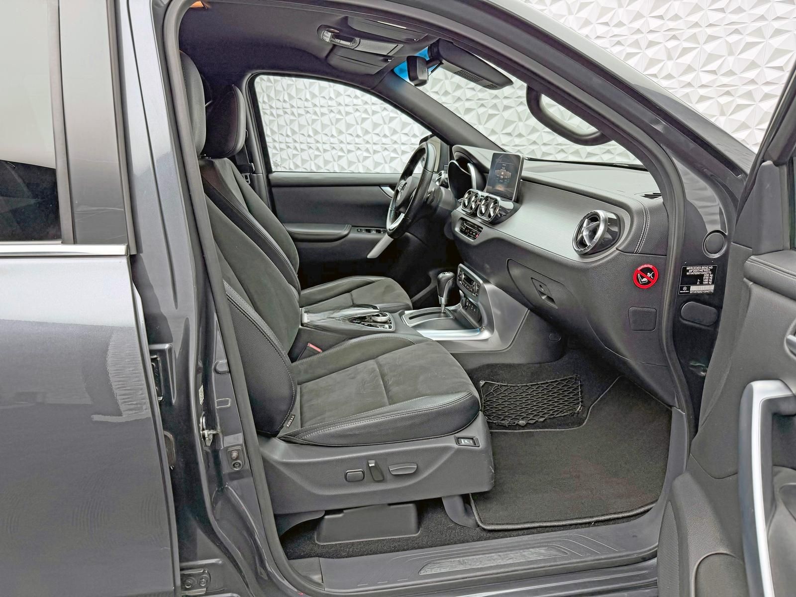 Mercedes-Benz X 350d POWER/STANDHEIZUNG/4MAT/LED/KEYL/360°/AHK foto 9