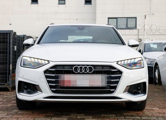 Audi A4 Avant 35 TFSI Advanced S line Pano AHK LED Na foto 8
