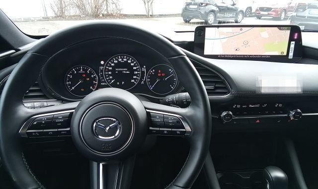 Mazda 3 2.5L e-SKYACTIV G 140ps Exclusive-Line + Paket foto 3