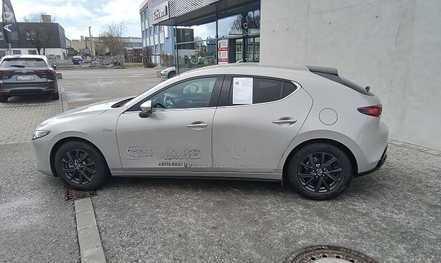 Mazda 3 2.5L e-SKYACTIV G 140ps Exclusive-Line + Paket foto 8