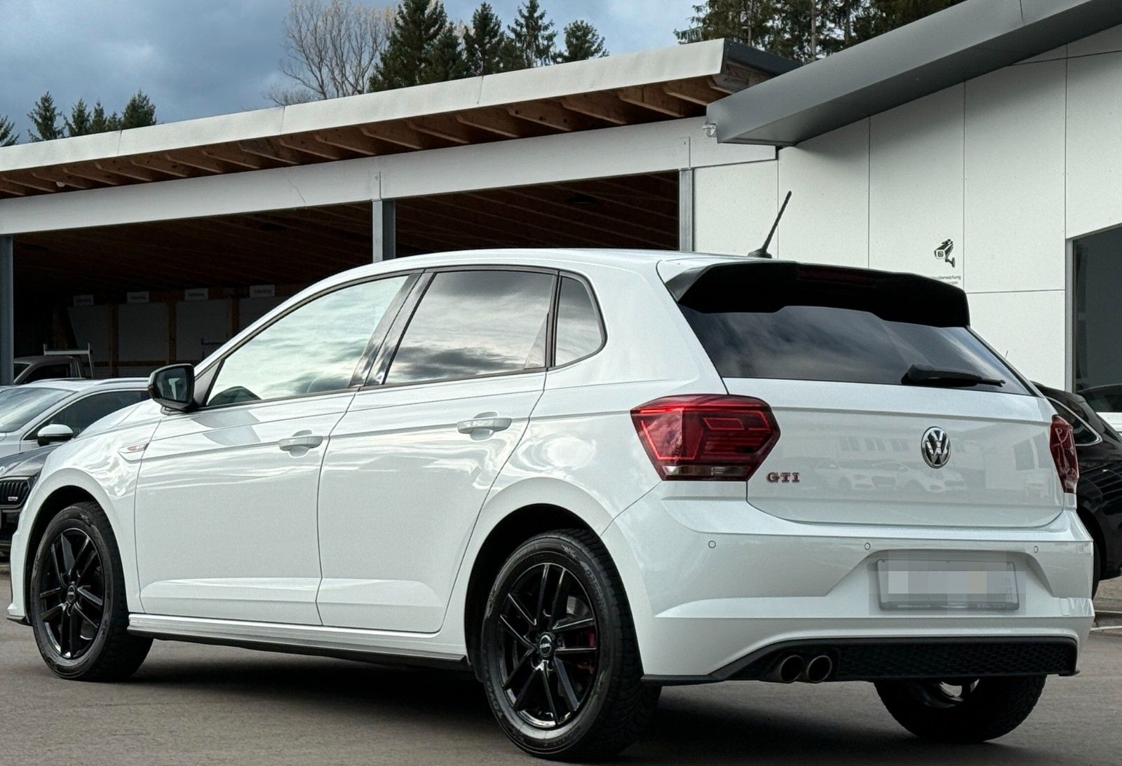Volkswagen Polo VI GTI 2.0 TSI|DSG|SZHZ|ACC|LED foto 4