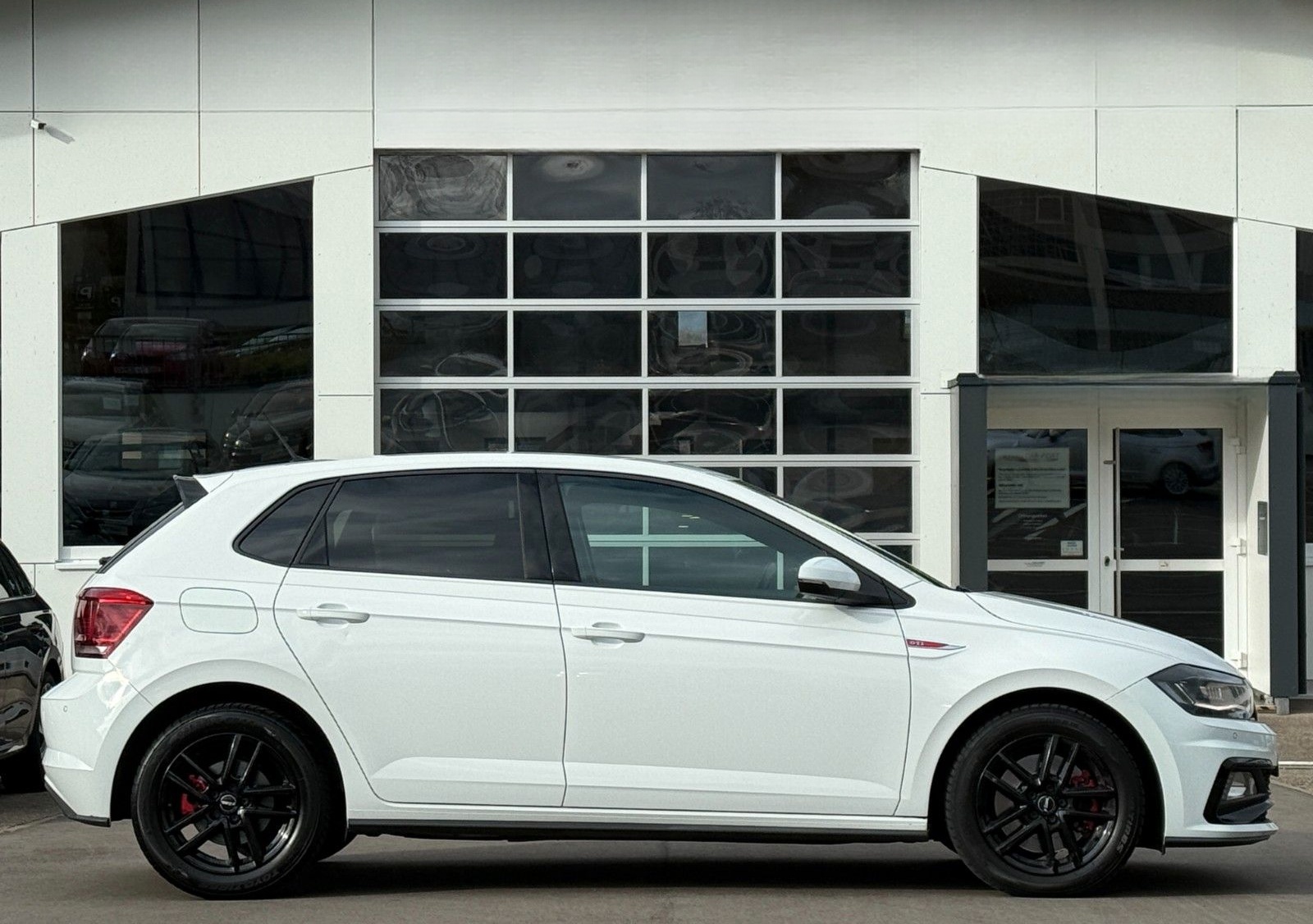 Volkswagen Polo VI GTI 2.0 TSI|DSG|SZHZ|ACC|LED foto 7