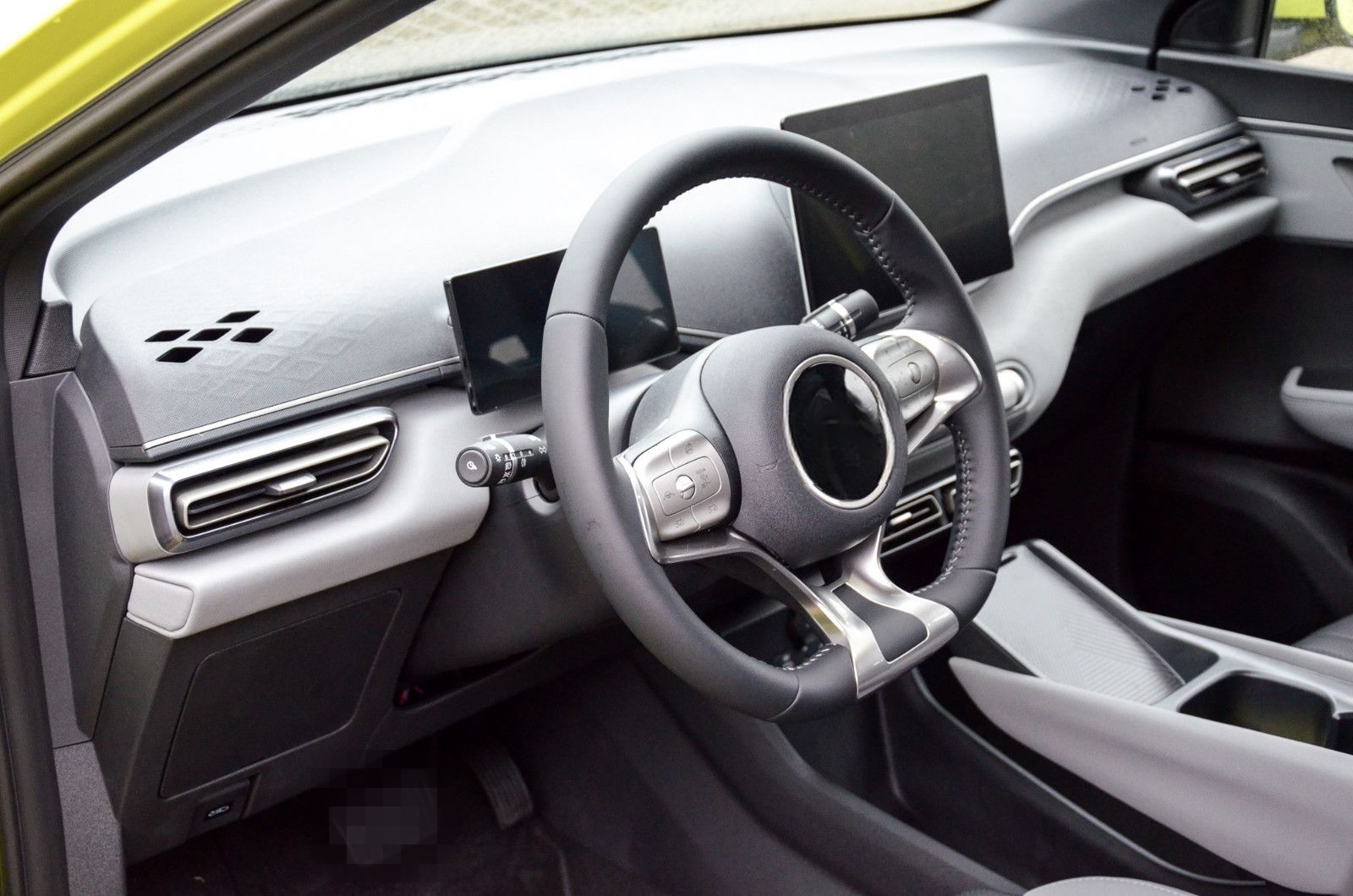 BYD Dolphin Surf Boost foto 11