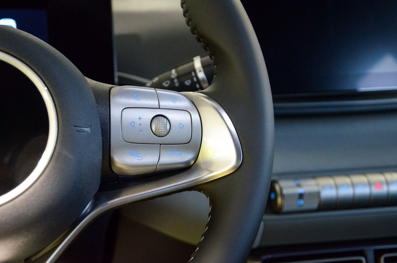 BYD Dolphin Surf Boost foto 12