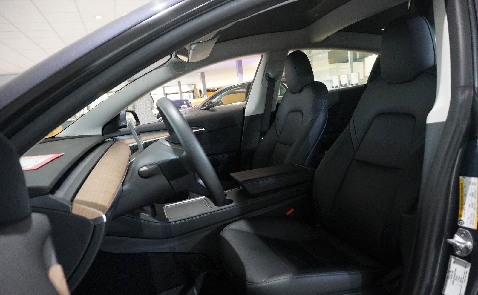 Tesla Model 3 LONGRANGE DUAL-MOTOR NAVI/KAMERA/SHZ/AMD foto 15