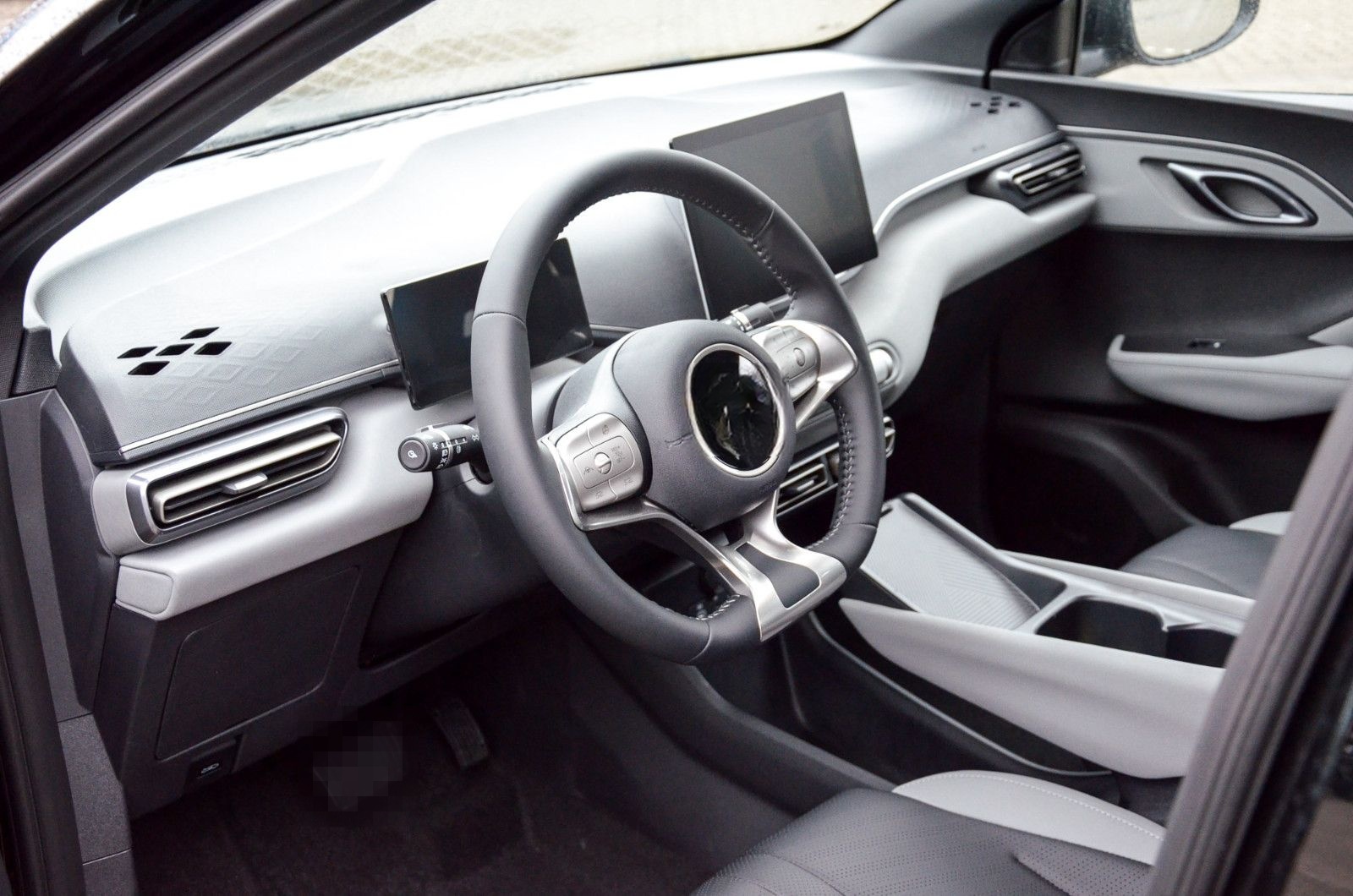 BYD Dolphin Surf Boost foto 11