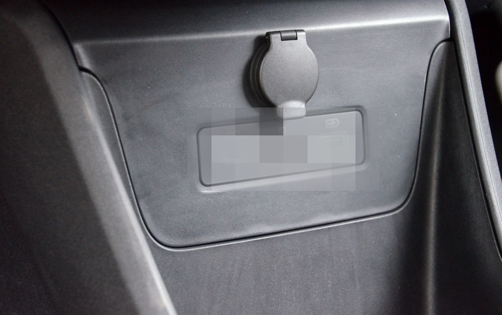 BYD Dolphin Surf Boost foto 13