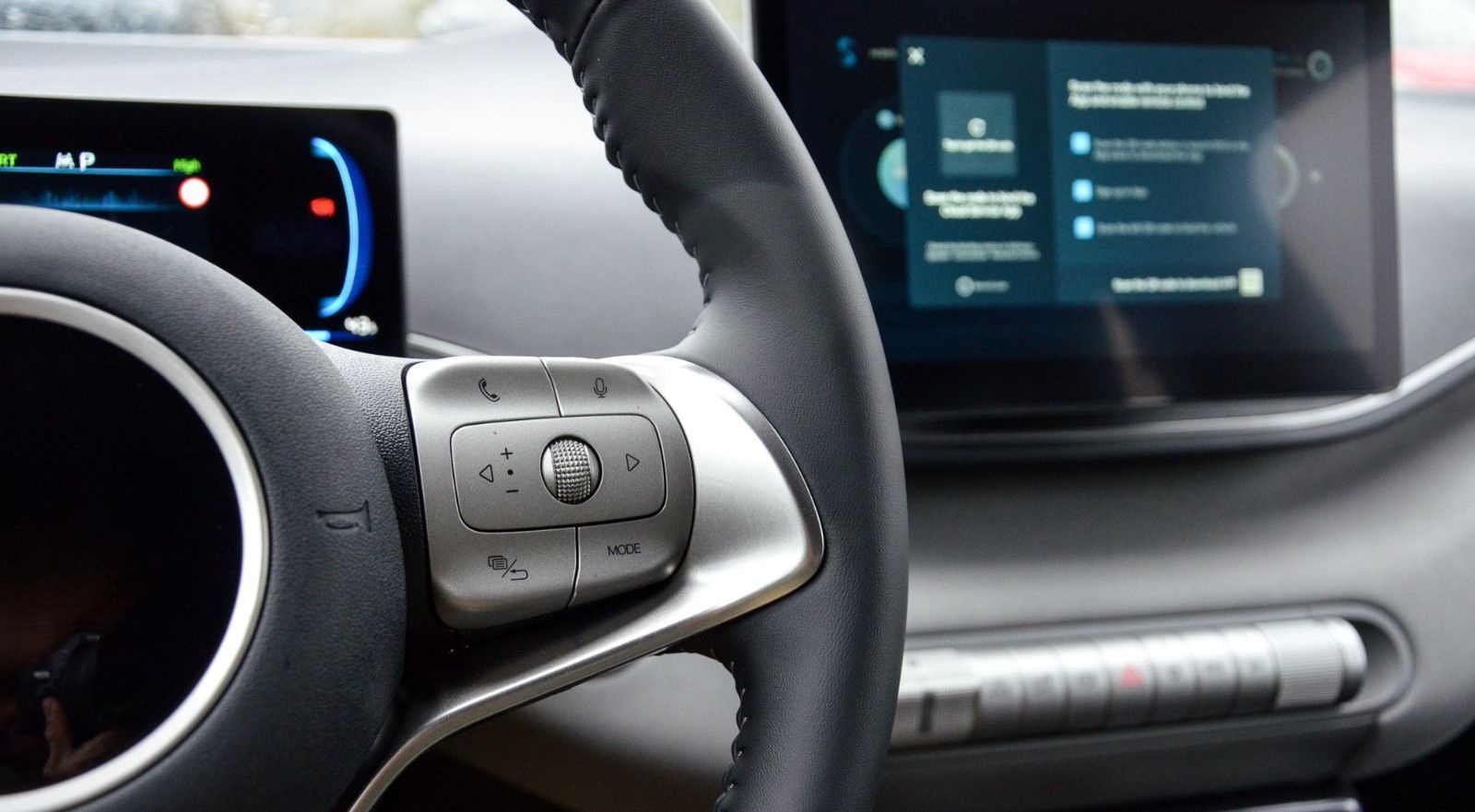 BYD Dolphin Surf Boost foto 15