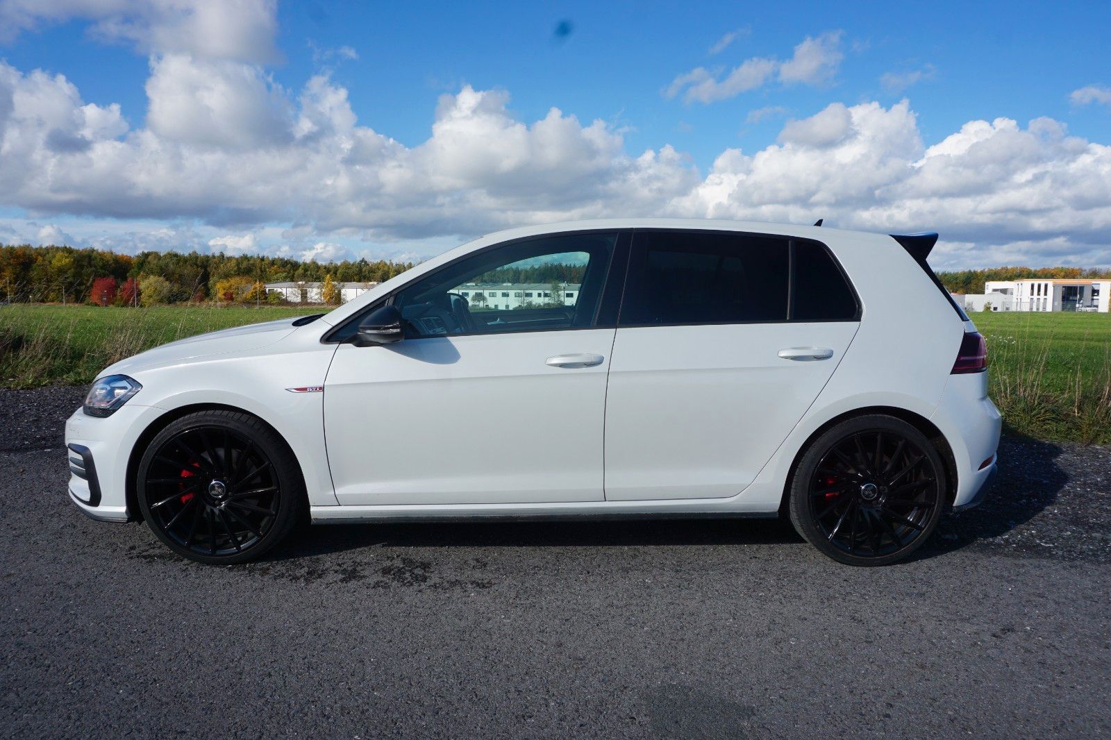 Volkswagen Golf 2.0 TSI DSG GTI foto 2
