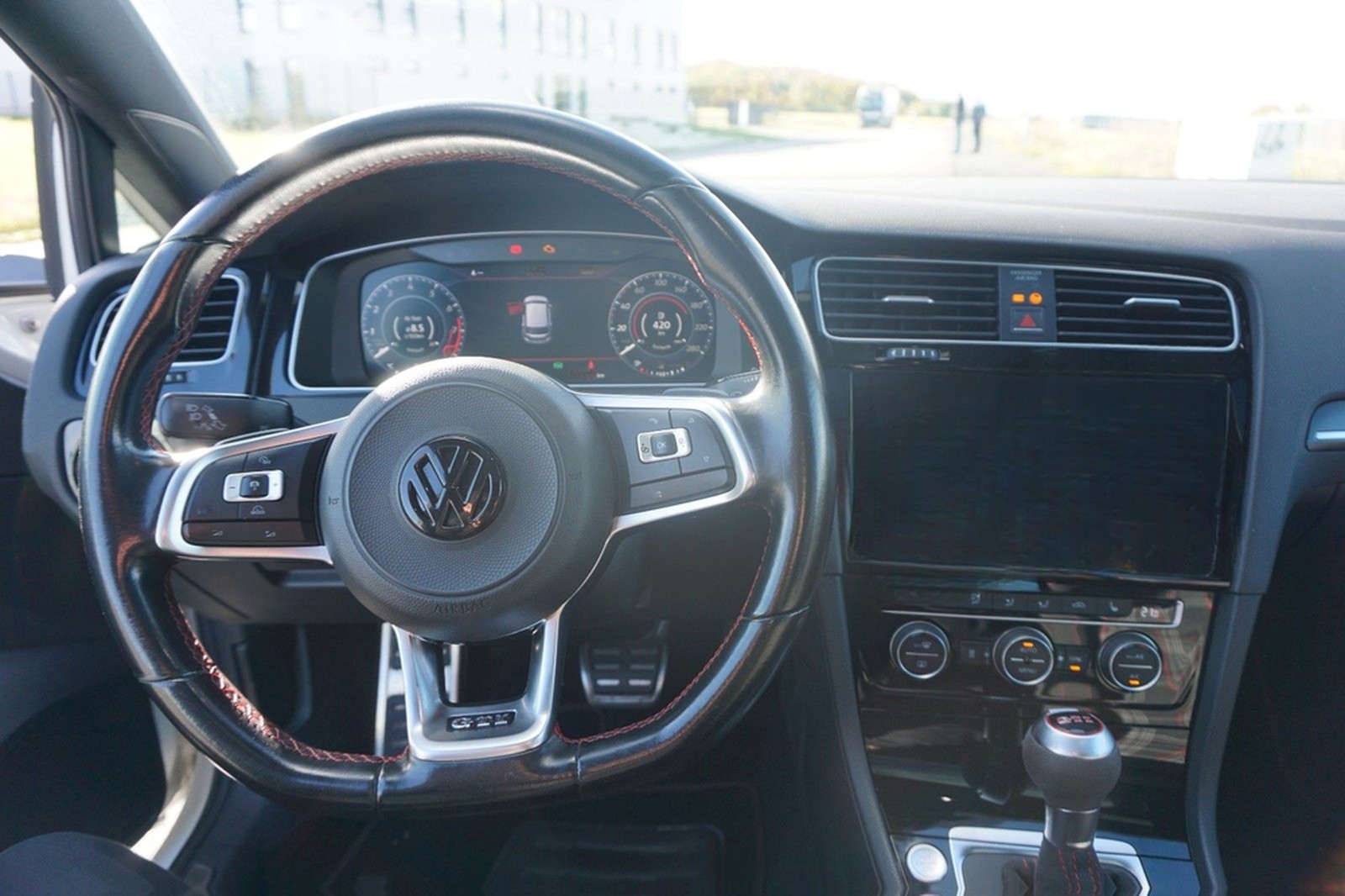 Volkswagen Golf 2.0 TSI DSG GTI foto 8
