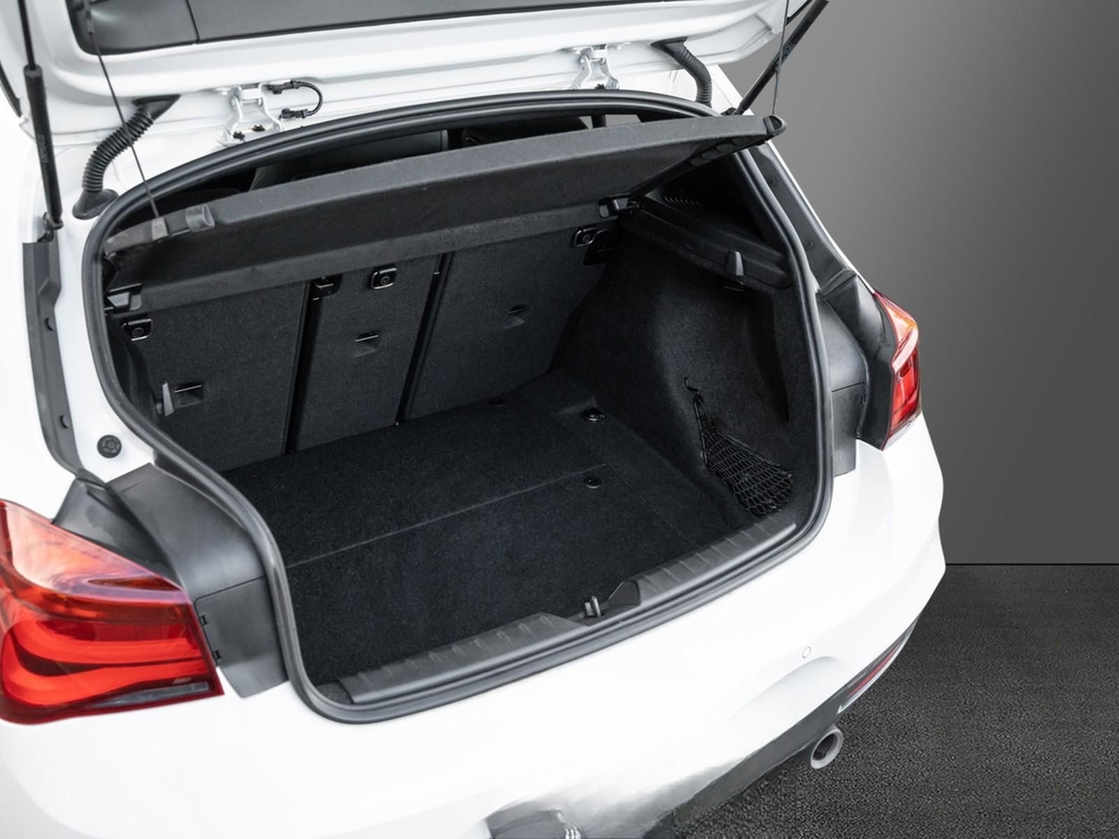 BMW M140 i Special Edition Business-P. Hifi SHZ PDC foto 29