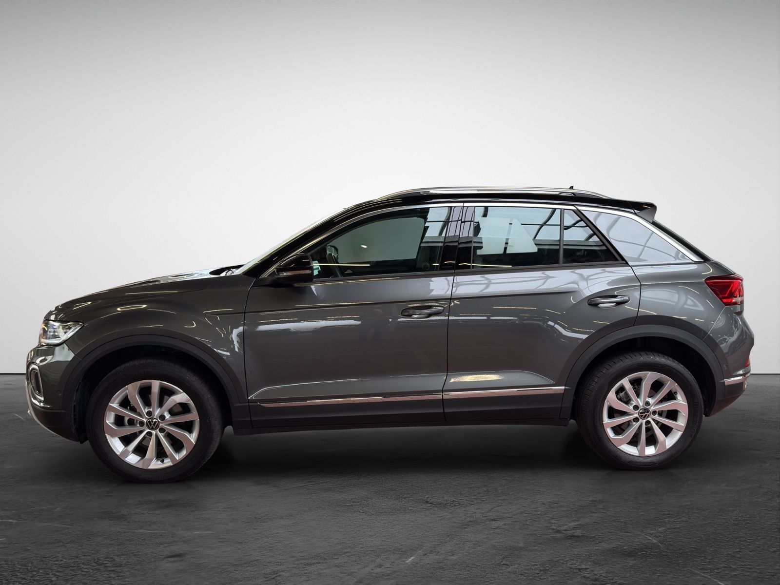 Volkswagen T-Roc 1.5 TSI DSG Style  LED Kamera PDC LM Tempo foto 4