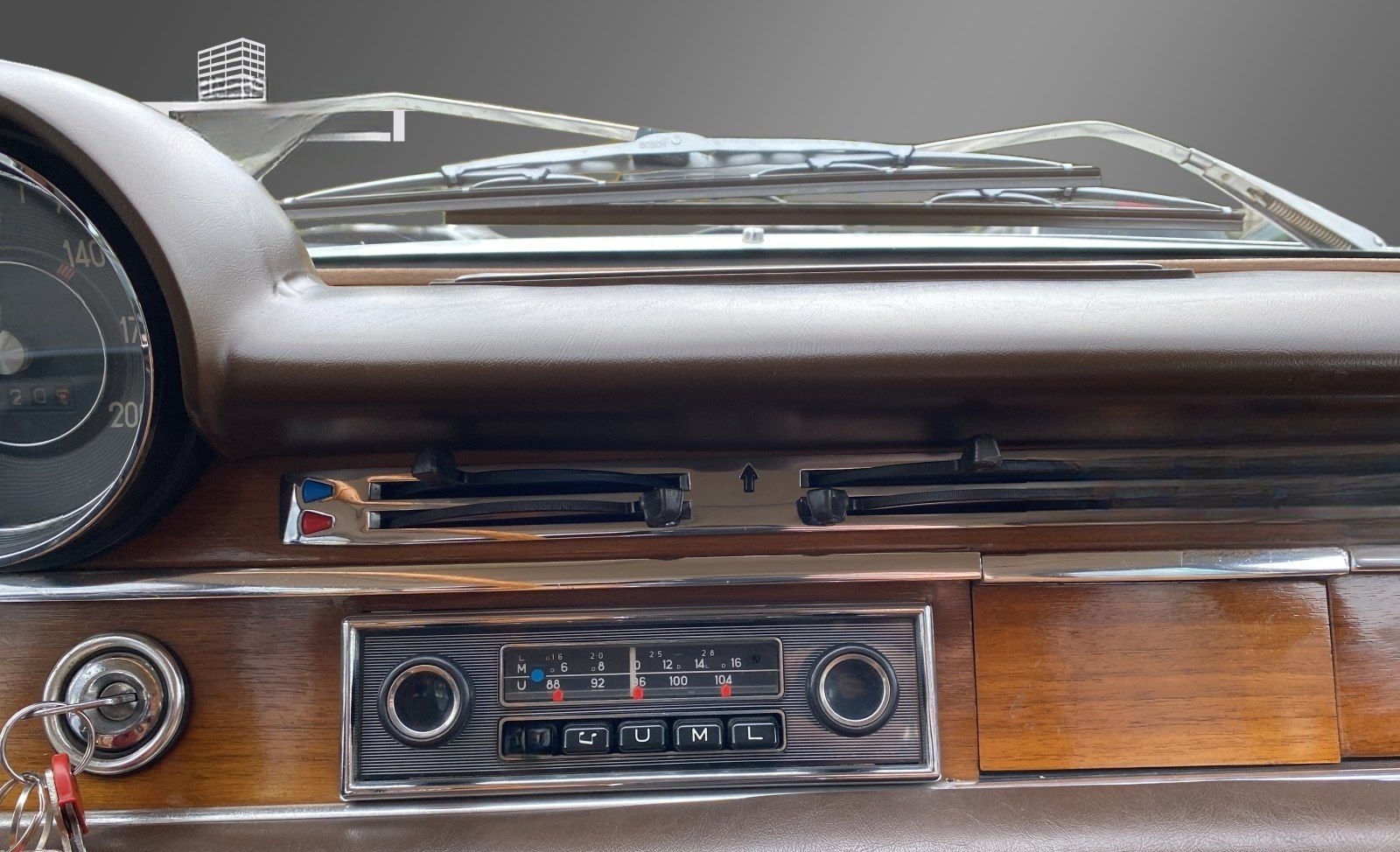 Mercedes-Benz 250 SE Limousine 2. Hand, H-Zulassung, Restaurie foto 12