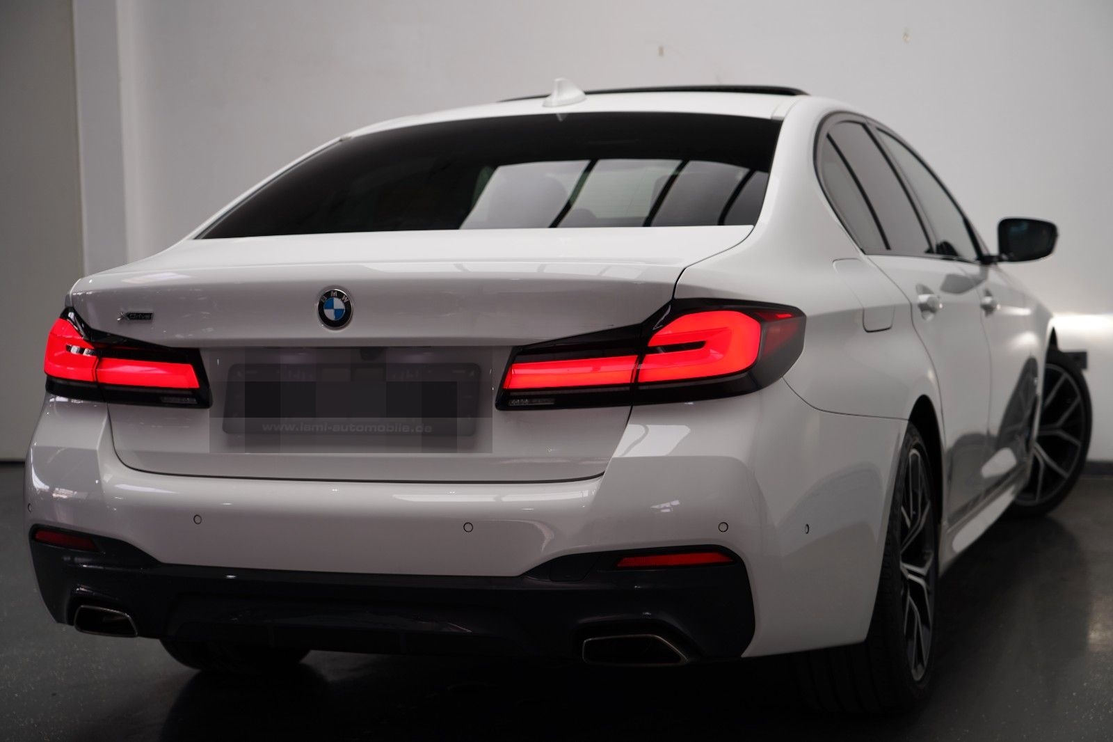 BMW 530d xDrive M Sport SCHIEBEDACH LASER HUD KEY foto 5