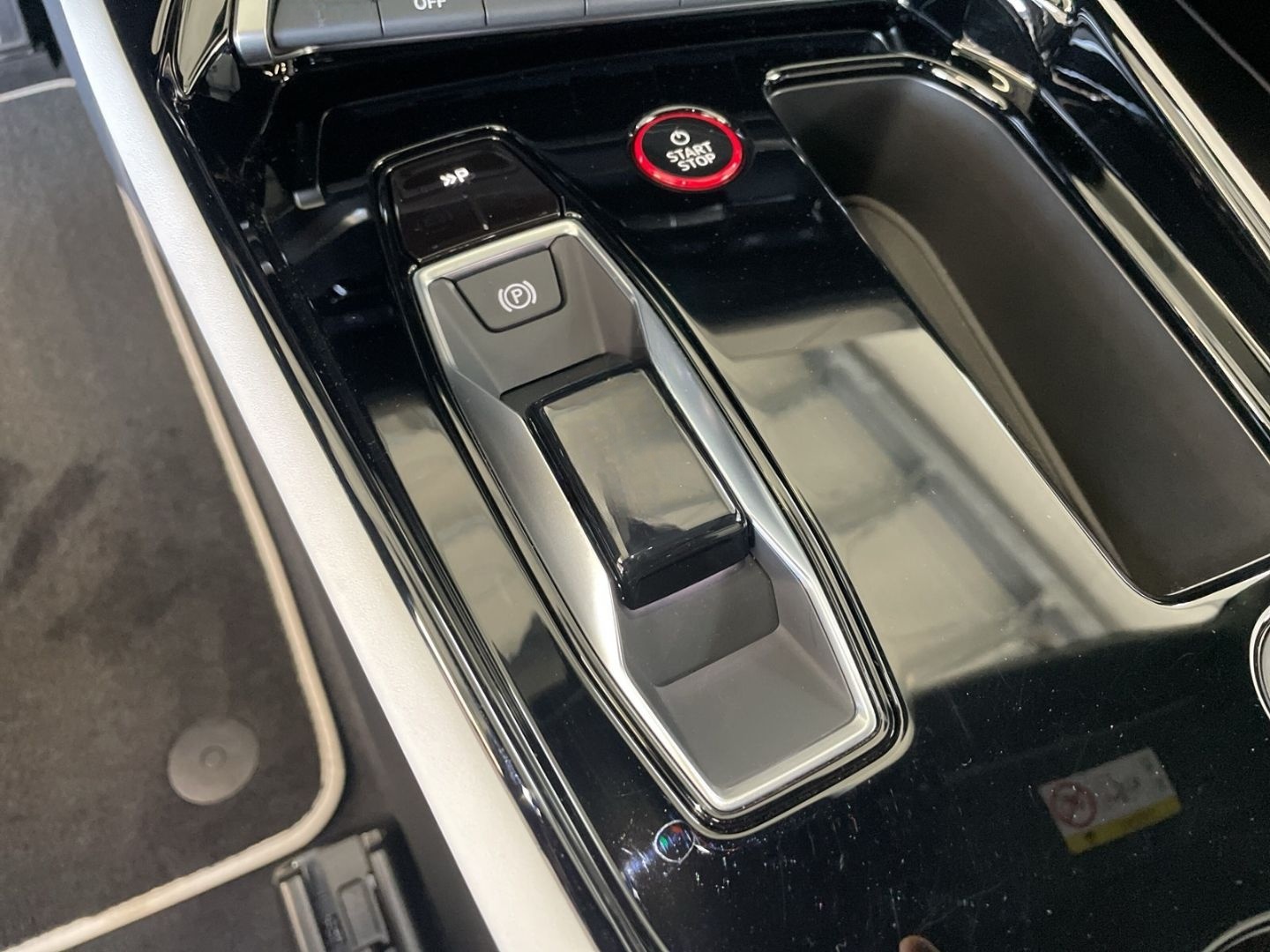 Audi RS e-tron GT qu Matrix B&O HuD Kamera Massage Me foto 19