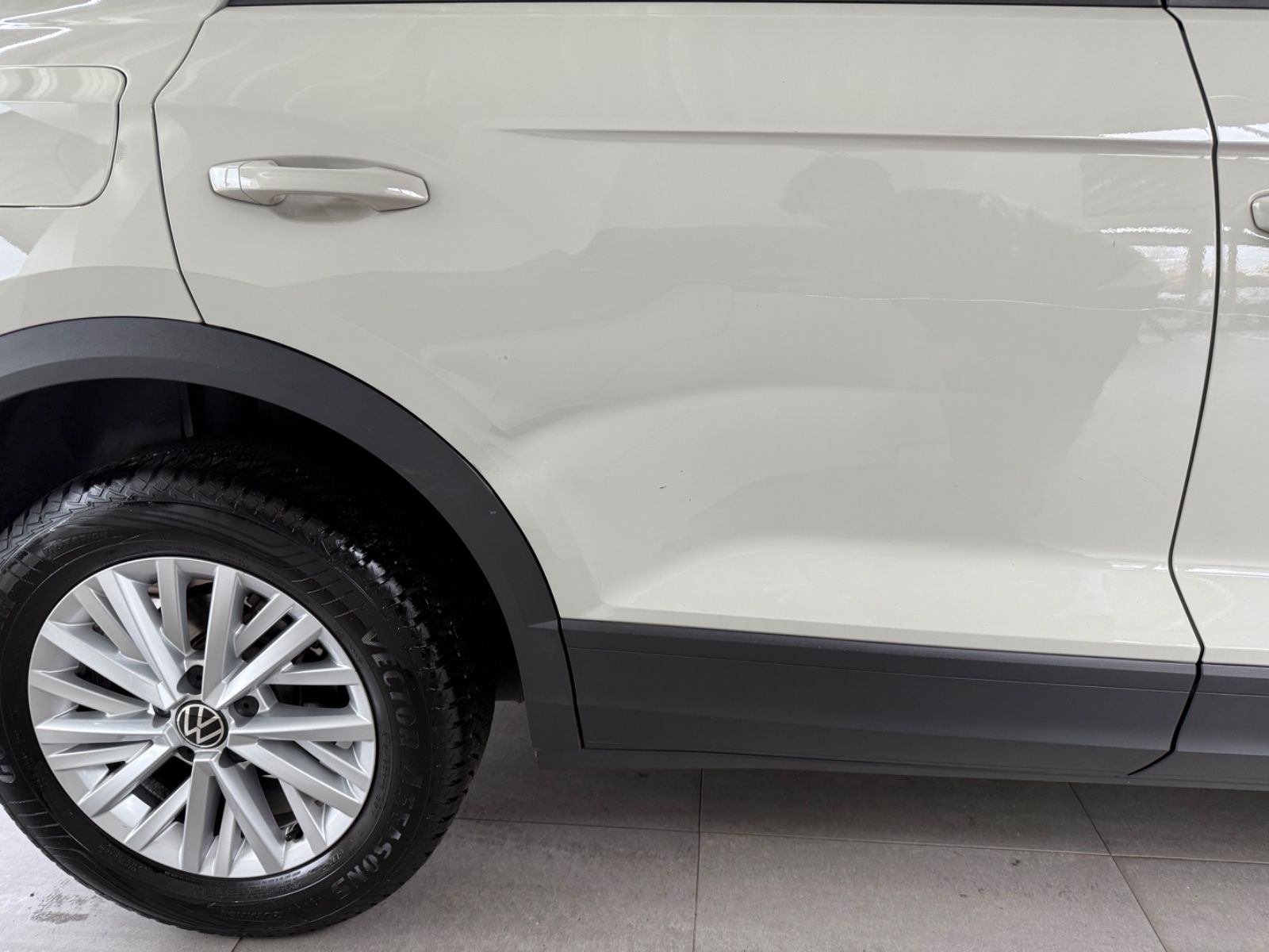 Volkswagen T-Roc*Life*Navi*Virtual*Sitzh*AHK*DSG*LED* foto 23