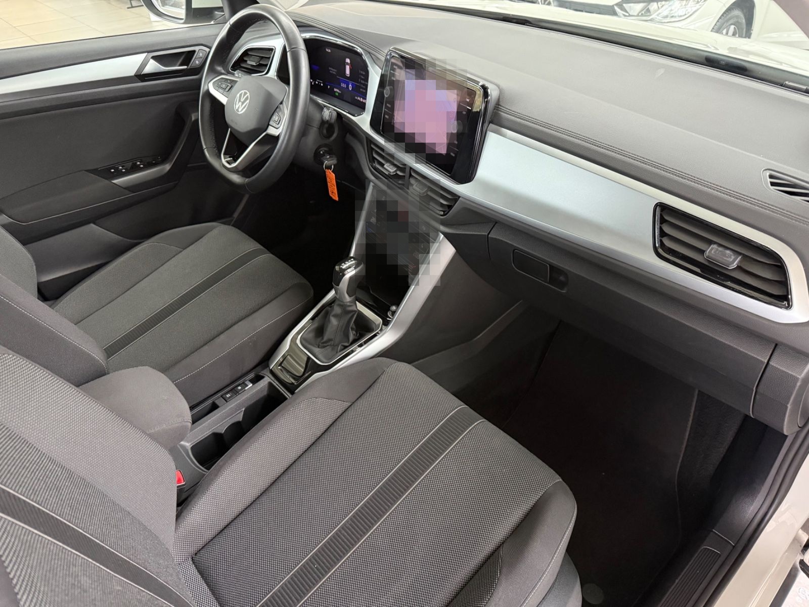Volkswagen T-Roc*Life*Navi*Virtual*Sitzh*AHK*DSG*LED* foto 4