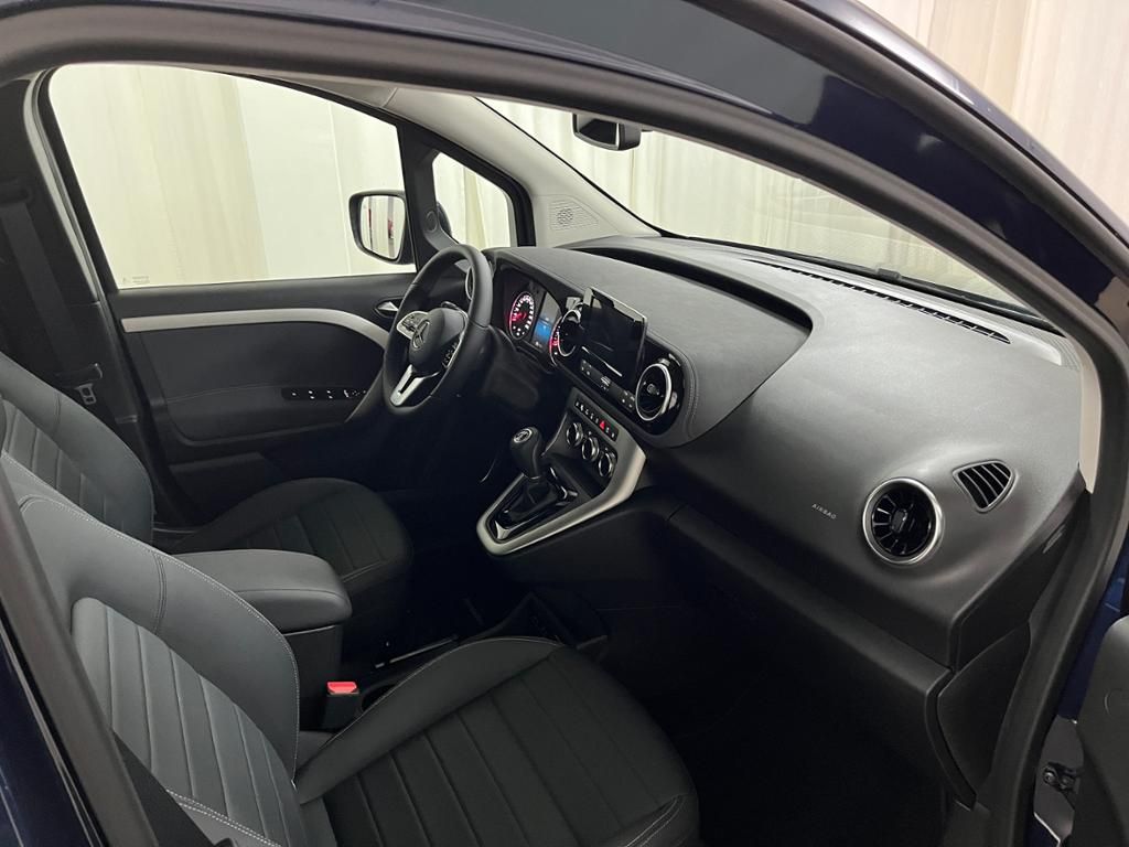 Mercedes-Benz T 180 Progres LEDLicht 7Gtr Keyless Navi RfKam foto 14