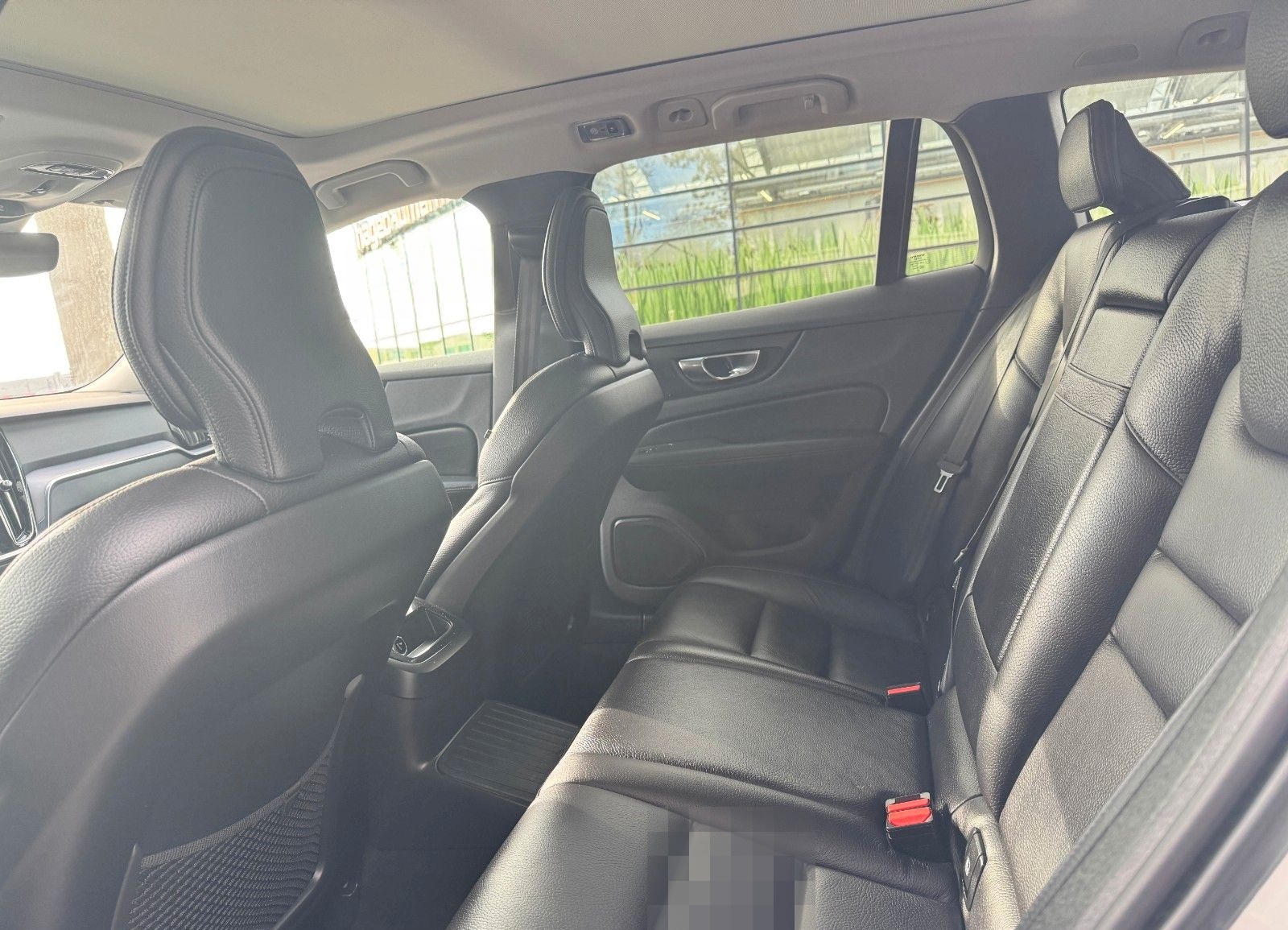 Volvo V60 Kombi Pro Plug-In Hybrid AWD Pano/RFK/Standh foto 6