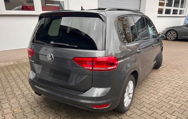Volkswagen Touran 1.4 TSI Comfortline, Navi,Pano foto 3