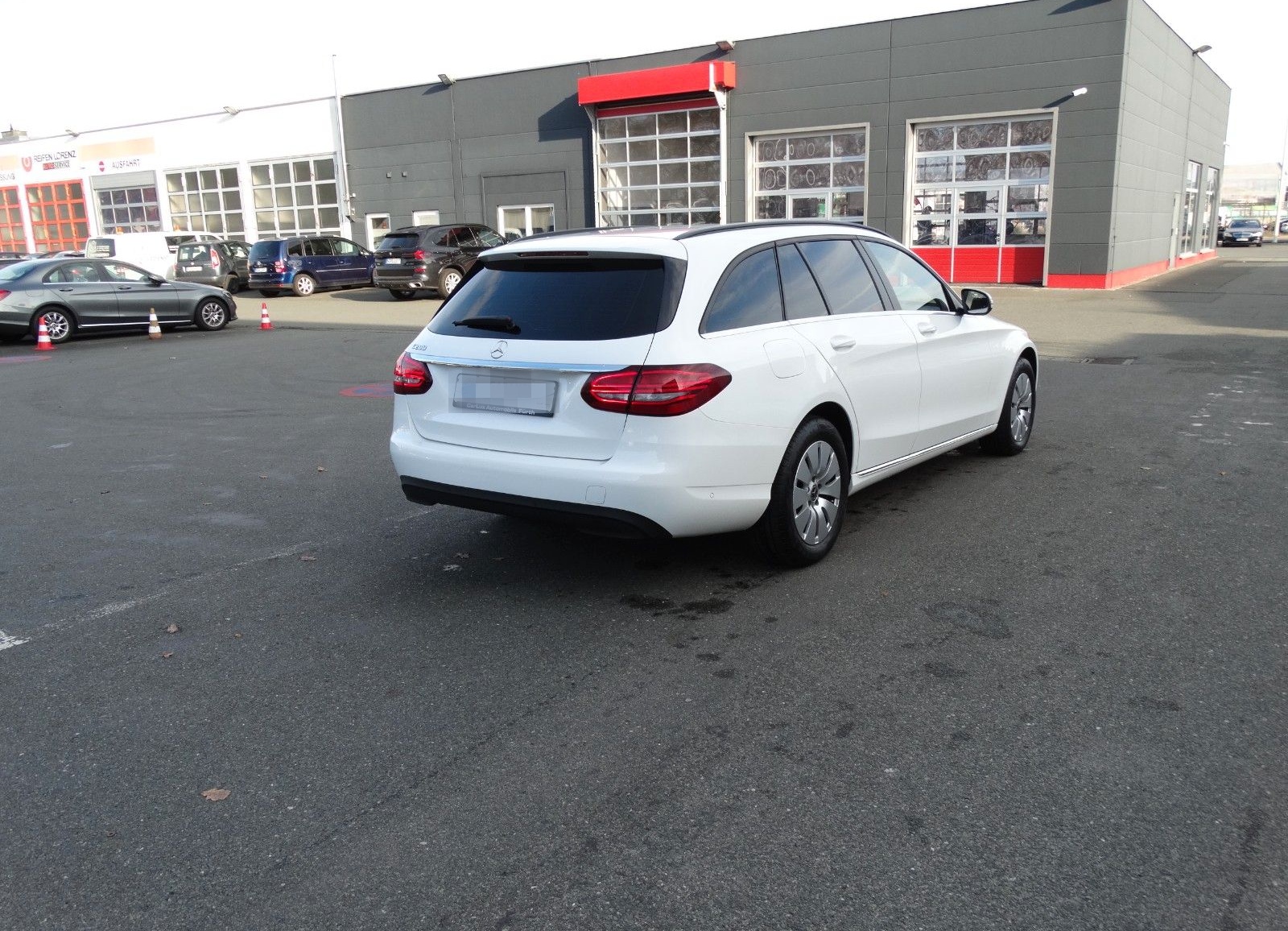 Mercedes-Benz 1 Hand*Aut. 9G Tronic-EQ*LED*ACC*EURO 6 foto 6