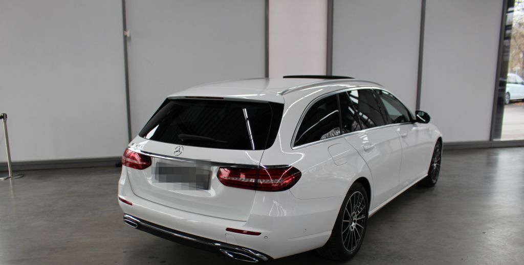 Mercedes-Benz E 220 d T 4M Avantgarde LED Kamera AHK Widescree foto 14