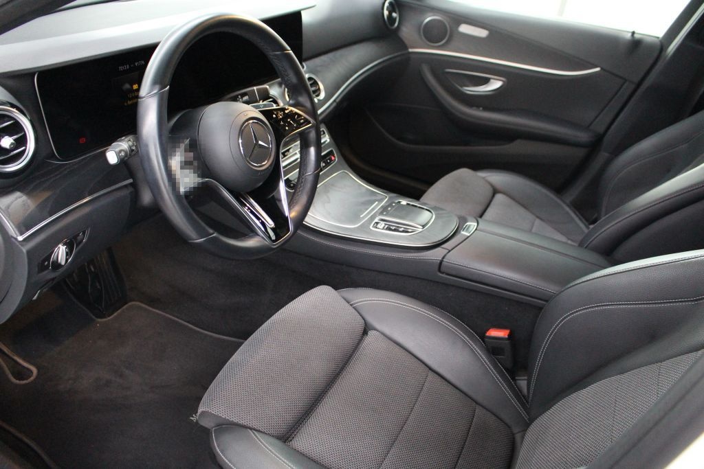 Mercedes-Benz E 220 d T 4M Avantgarde LED Kamera AHK Widescree foto 5