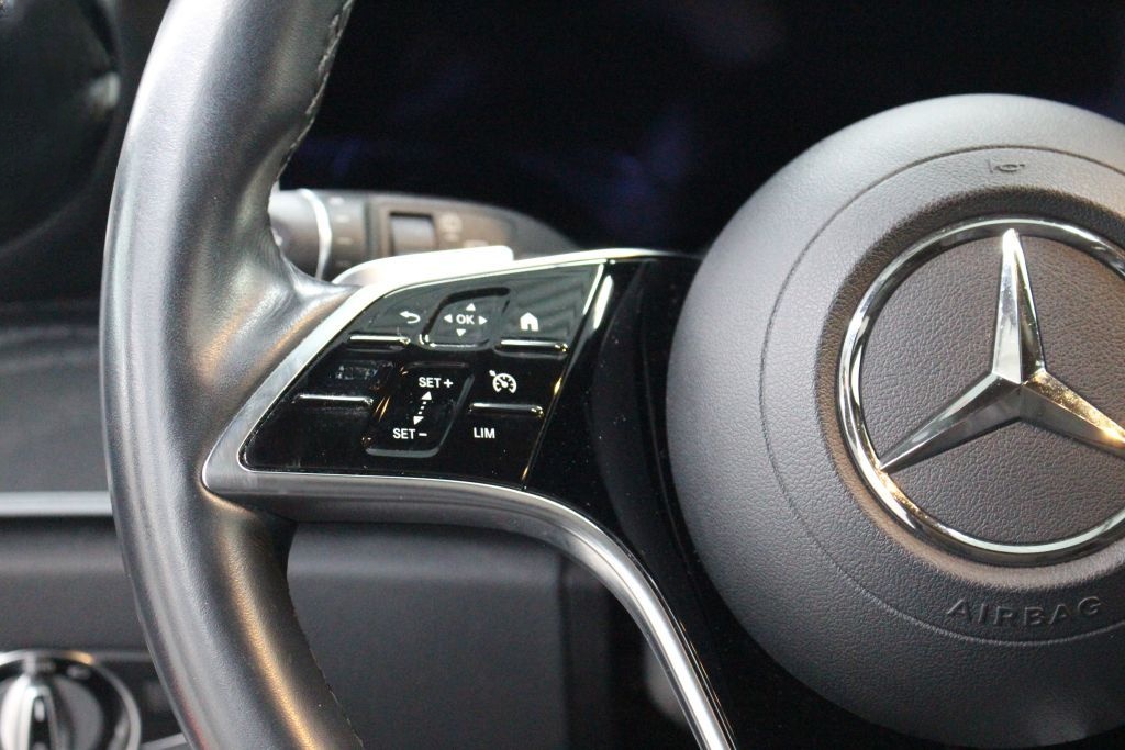 Mercedes-Benz E 220 d T 4M Avantgarde LED Kamera AHK Widescree foto 9