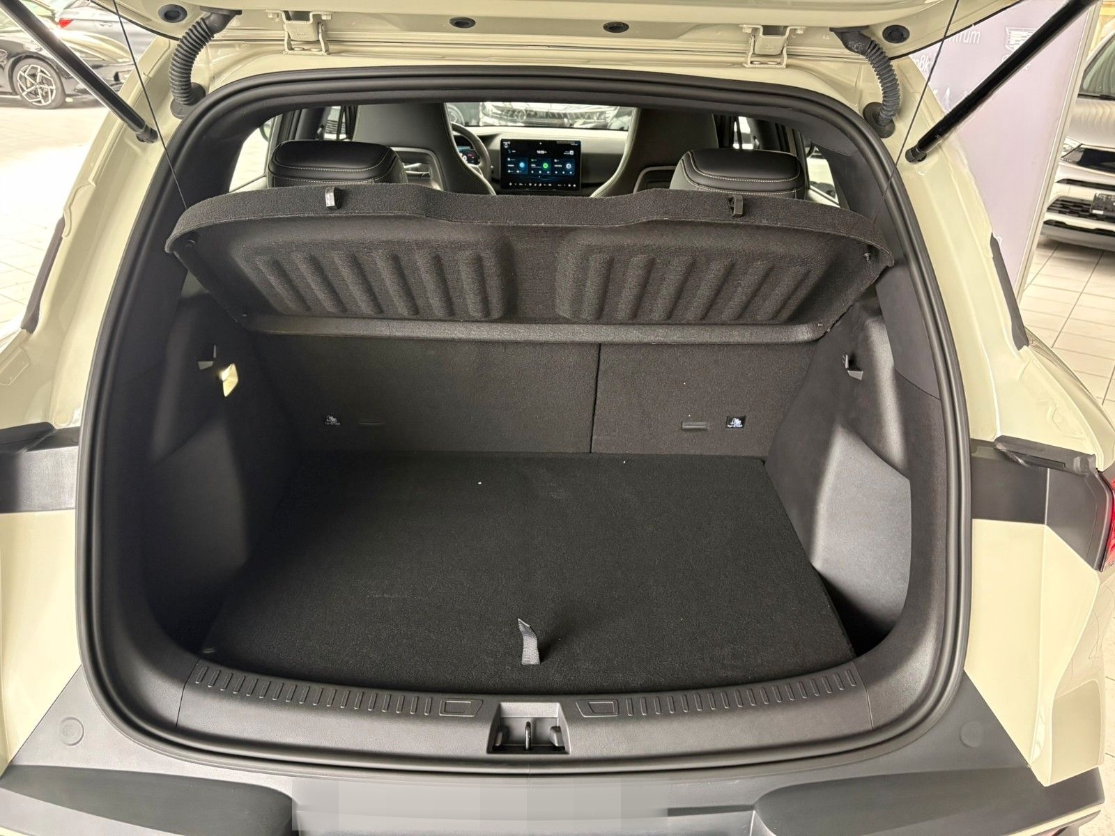 BYD ATTO 2 Comfort 64.8 kWh foto 11