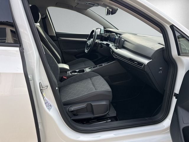 Volkswagen Golf VIII Variant 1.0 eTSI DSG LED+NAVI+ACC+SIHZ foto 11