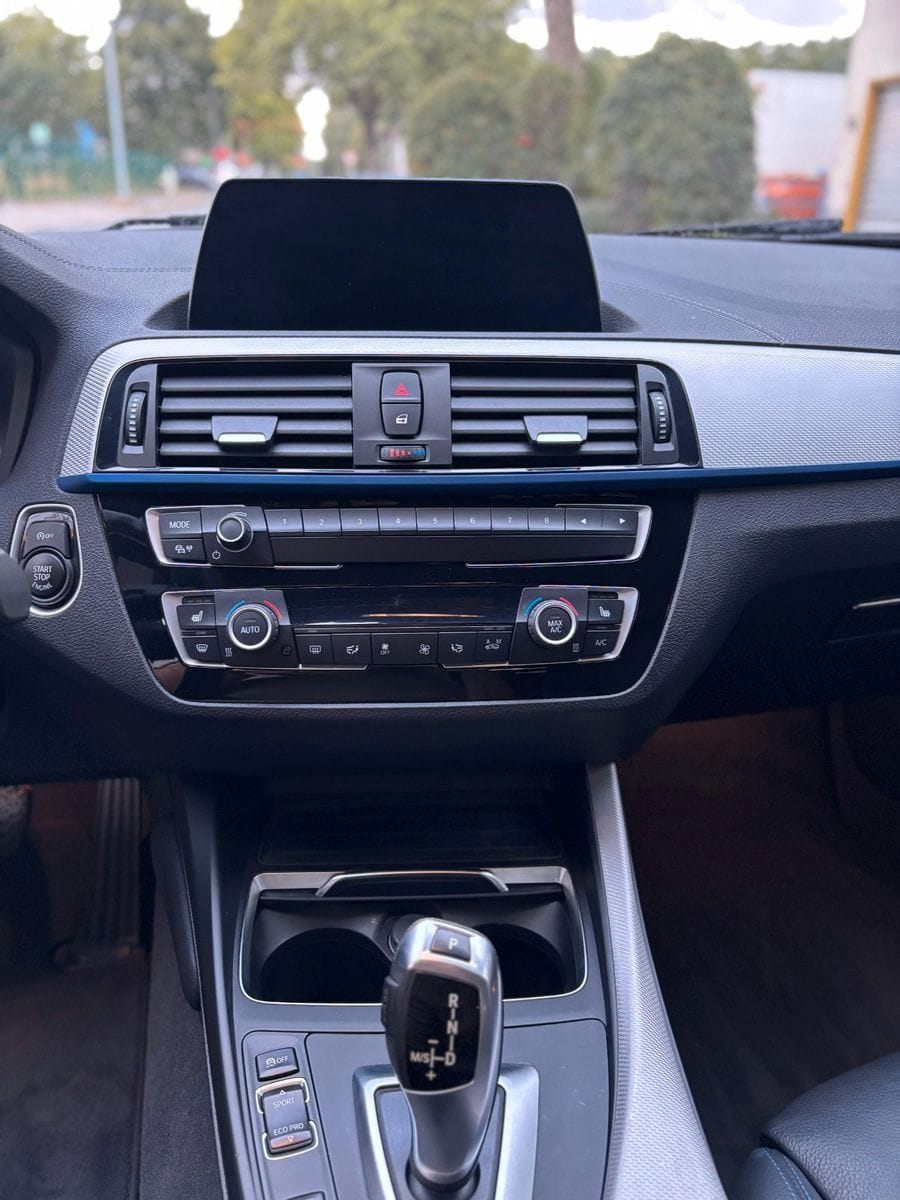BMW 118d*EDITION*M SPORT PAKET*SCHADOW*SHD*XENON*PDC foto 6