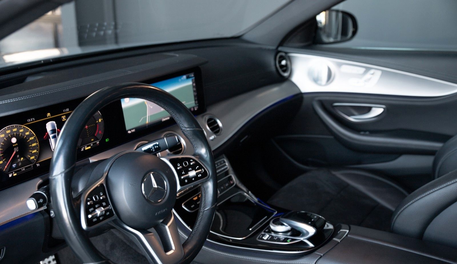 Mercedes-Benz E 400 d T 4M Avantgarde *Widescreen*Memory*AHK* foto 14
