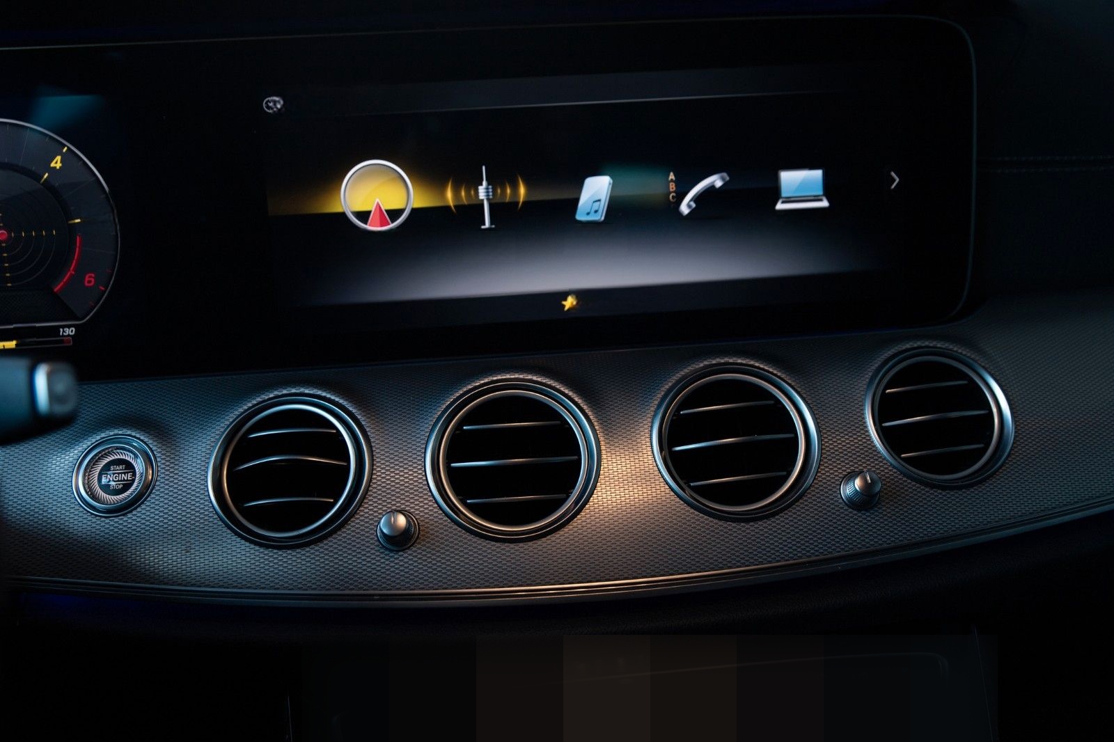 Mercedes-Benz E 400 d T 4M Avantgarde *Widescreen*Memory*AHK* foto 23