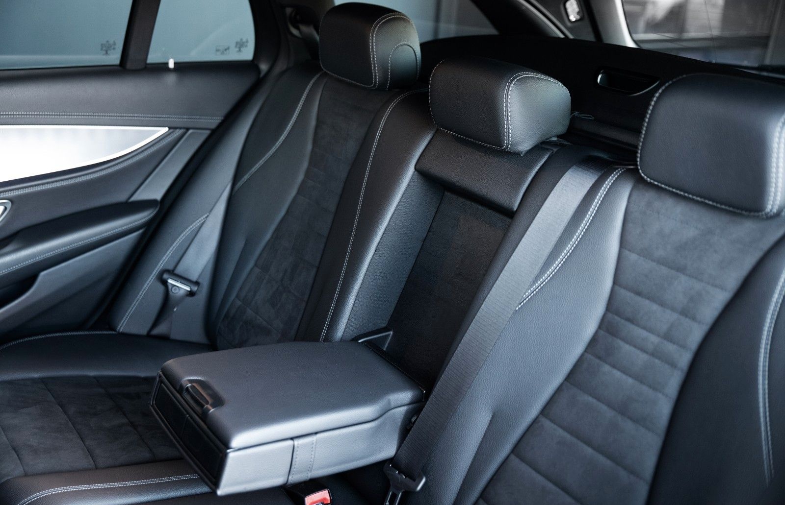 Mercedes-Benz E 400 d T 4M Avantgarde *Widescreen*Memory*AHK* foto 25