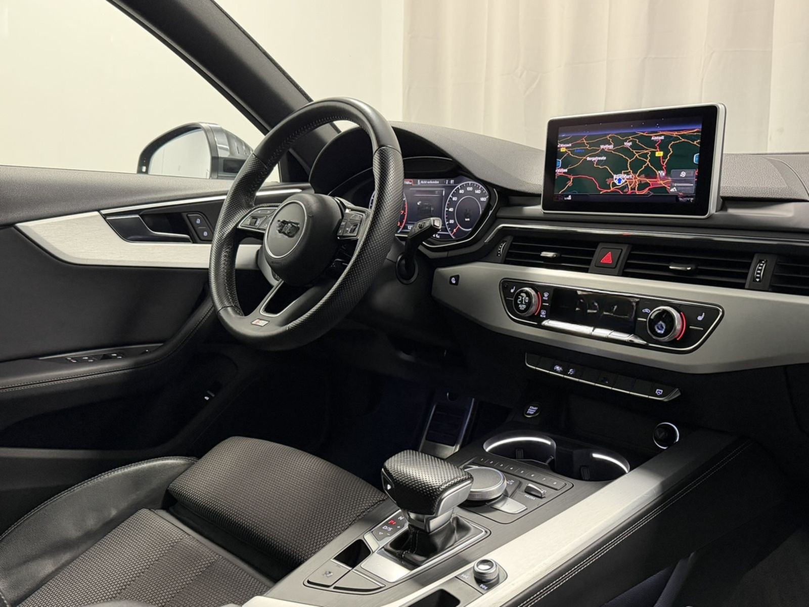 Audi A4 Avant 1.4 TSI S-tronic S-line Daytonagrau  foto 19