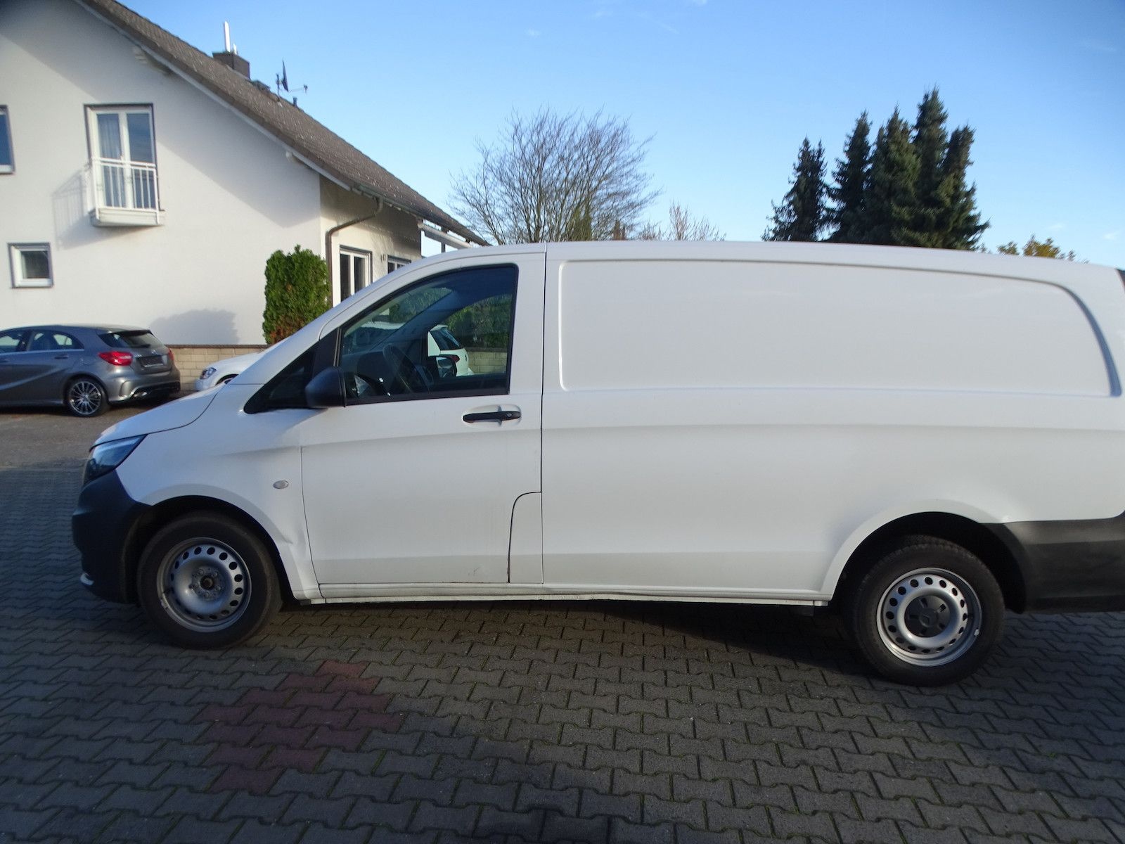 Mercedes-Benz Vito Kasten 114 CDI FWD lang Klima, Rückfahrkame foto 10