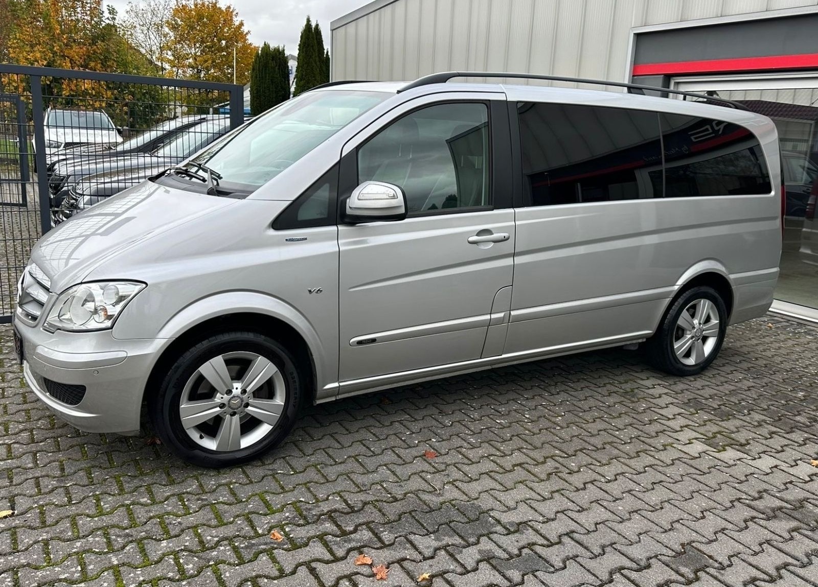 Mercedes-Benz Viano 3.0 CDI Trend Edition lang foto 3
