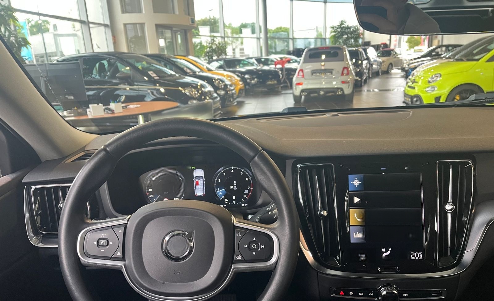 Volvo V60 Kombi Momentum Pro LED NAVI ALU foto 20