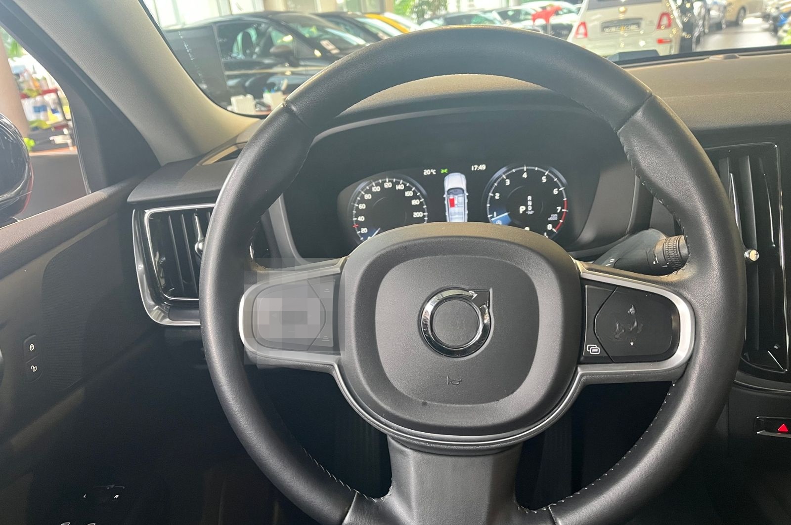 Volvo V60 Kombi Momentum Pro LED NAVI ALU foto 21