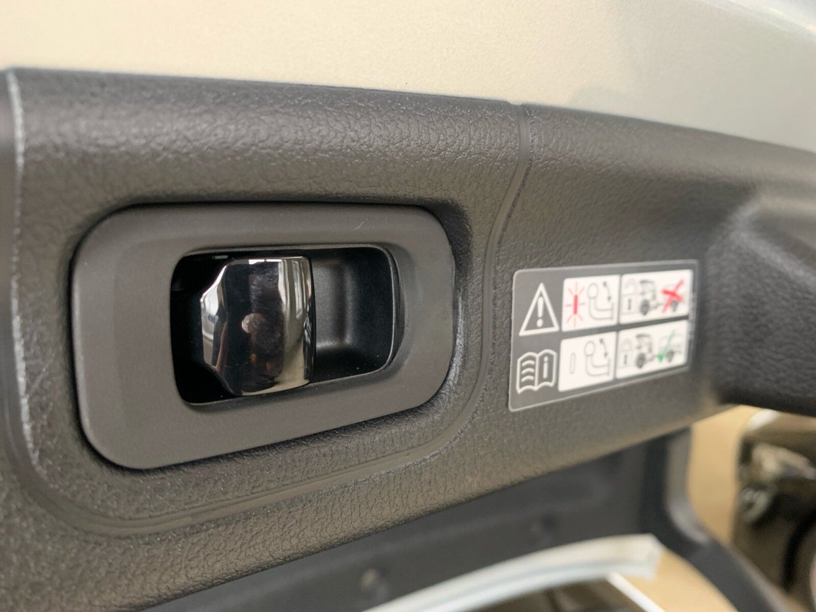 Mercedes-Benz C 300 de *AMG*AHK*PANO*360°KAM*MEMO*STHZ* foto 14