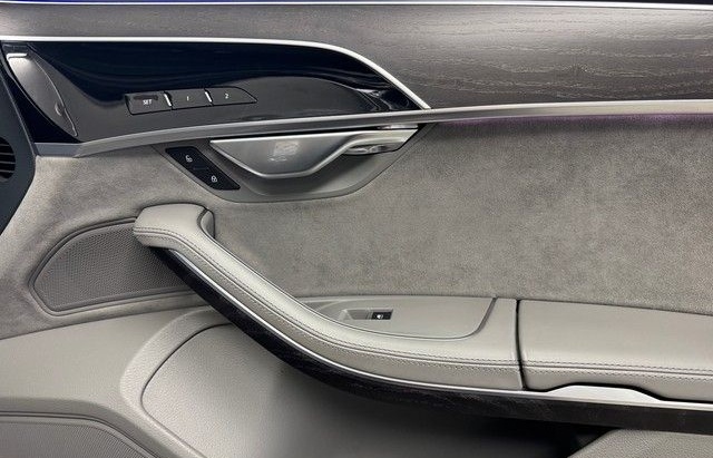 Audi A8 60TFSIe quattro KAMERA LEDER GLASDACH HEAD UP foto 16