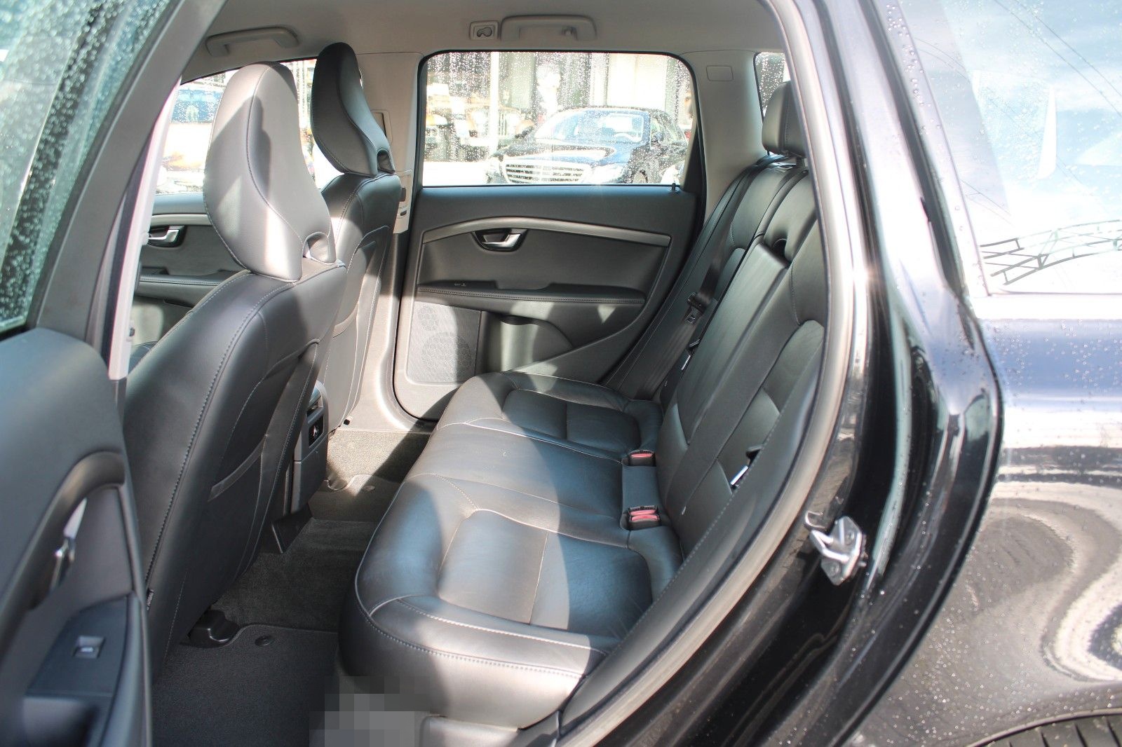 Volvo V70 D4 Momentum /SHZ/Leder/Tempomat foto 12