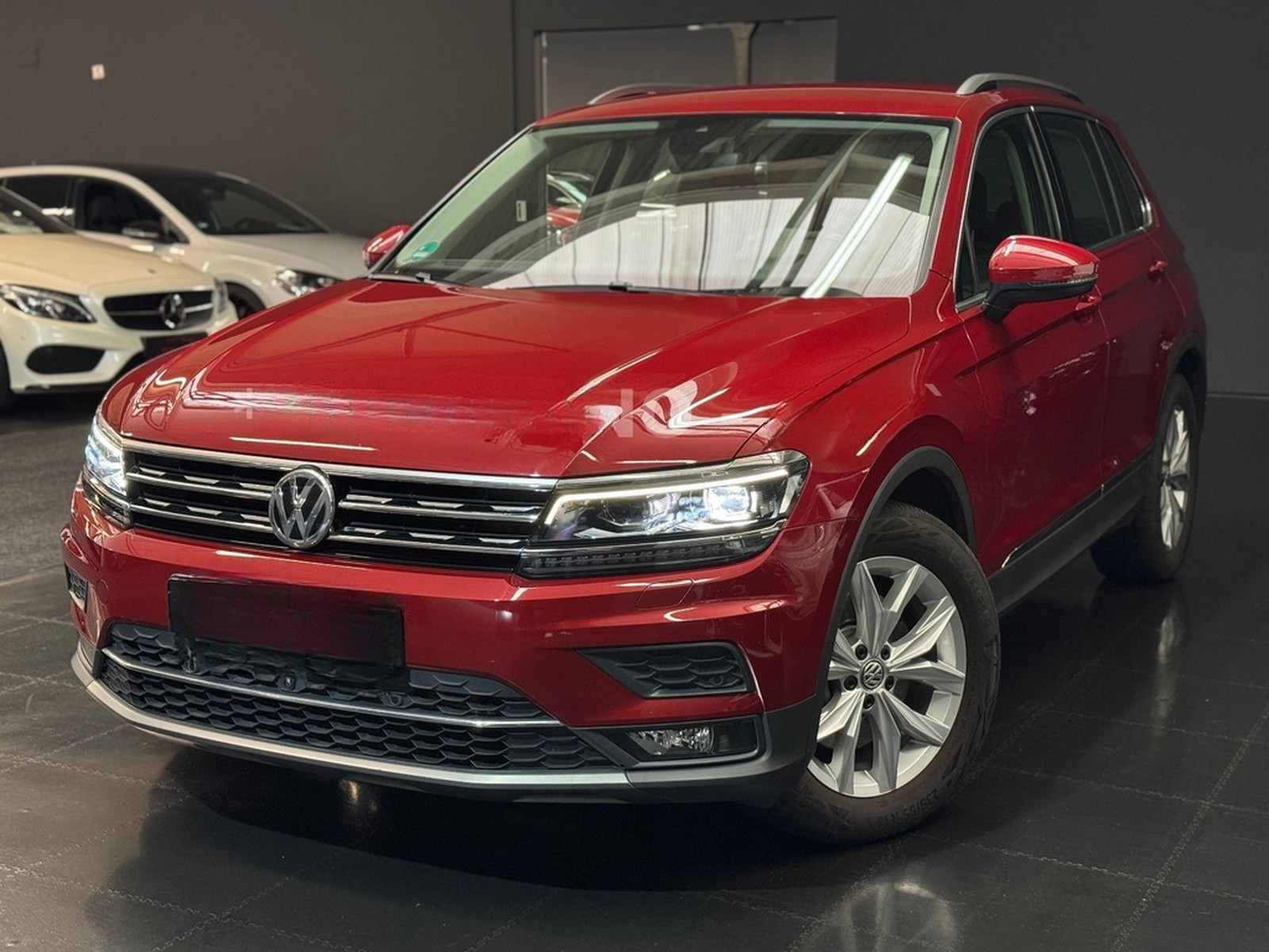 Volkswagen Tiguan Highline 4M/DSG/Navi/Massage/Virtual/360° foto 10