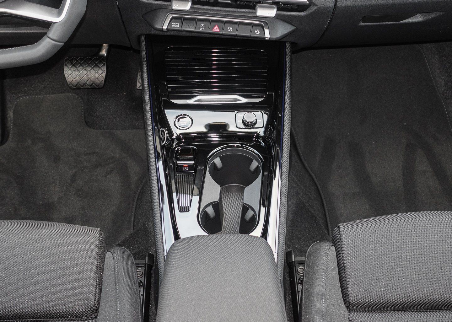 Audi Q3 SUV TFSI 110 kW S tronic ACC AKUSTIKGLAS AUT foto 11