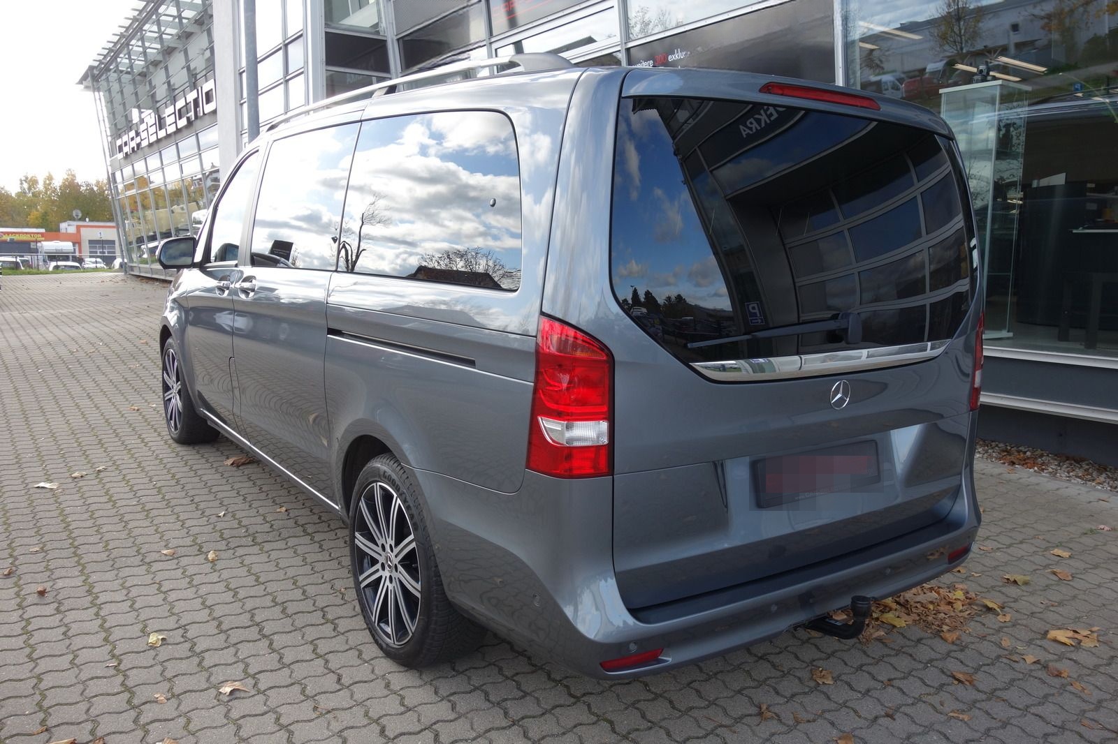 Mercedes-Benz V 250 d LANG NIGHT AIRMATIC 2sTÜR/STDHZG/AHK/KAM foto 6