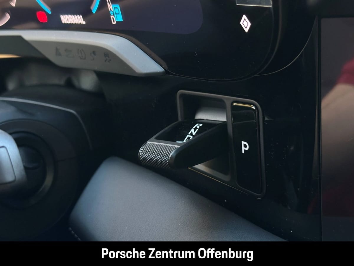 Porsche Taycan 4 Cross Turismo Sportpaket HUD Pano Bose foto 15