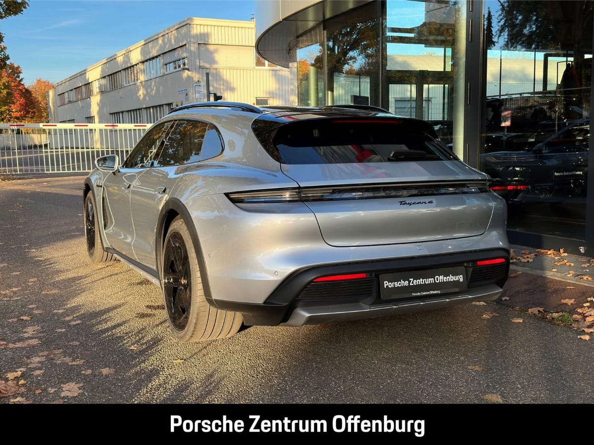 Porsche Taycan 4 Cross Turismo Sportpaket HUD Pano Bose foto 3